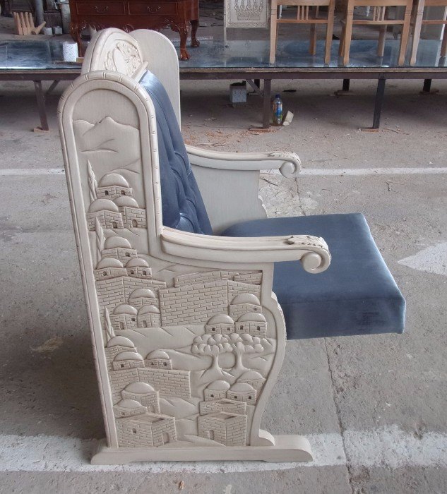 כסאות בית כנסת-דגם מחשוף הלבן
